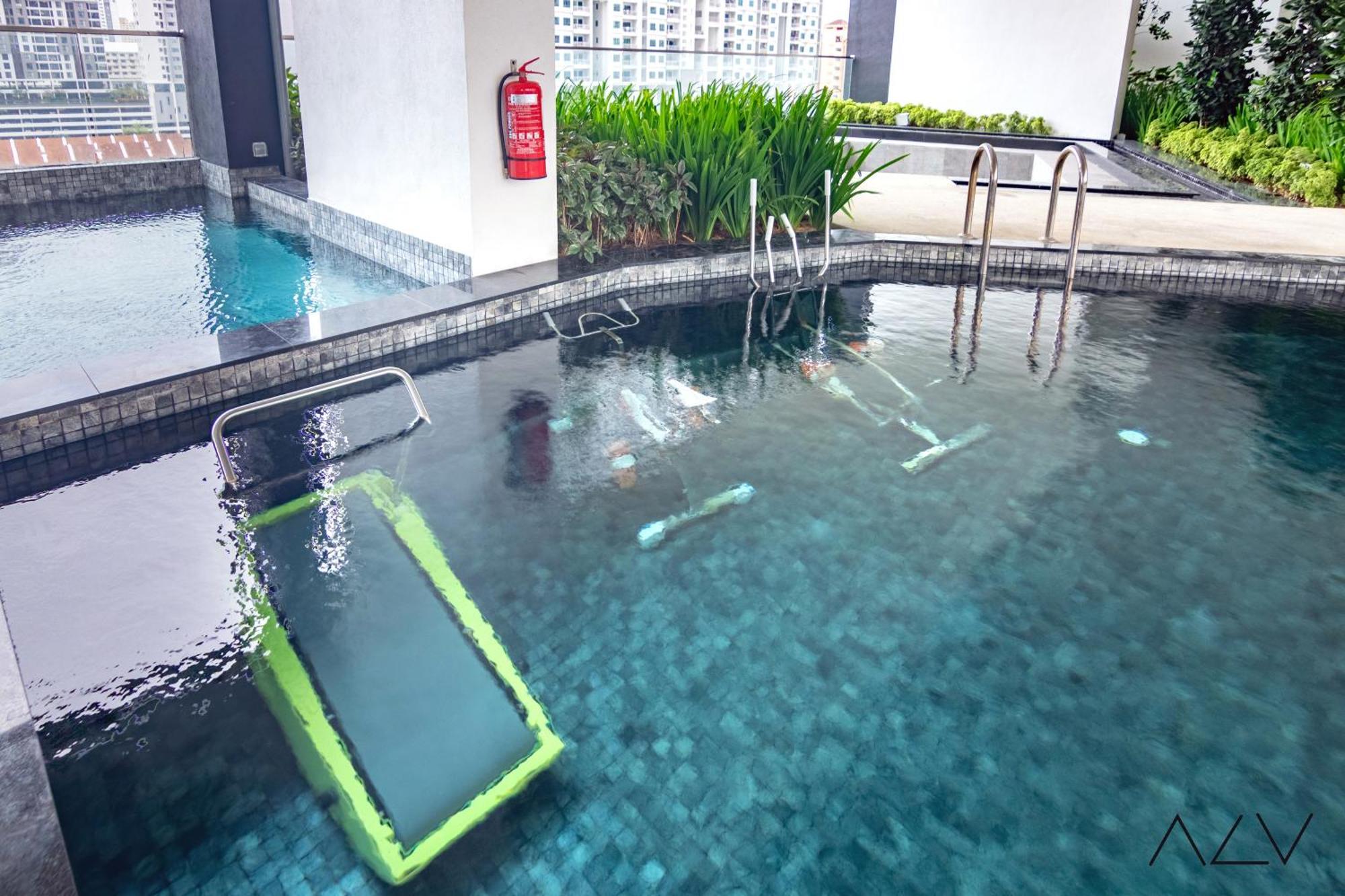 Urban Suites, Classic Collection By Stellar Alv Jelutong Eksteriør billede